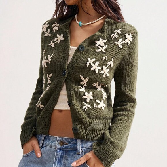 Olive Green Casual Women's Floral Embroidered Button-Up Cardigan - Picture 6 of 8